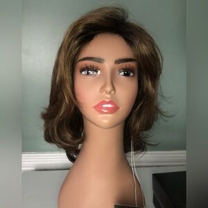 Paula Young wig- Jaclyn smith wig- sunset color caramelized brown rooted 8/27/4